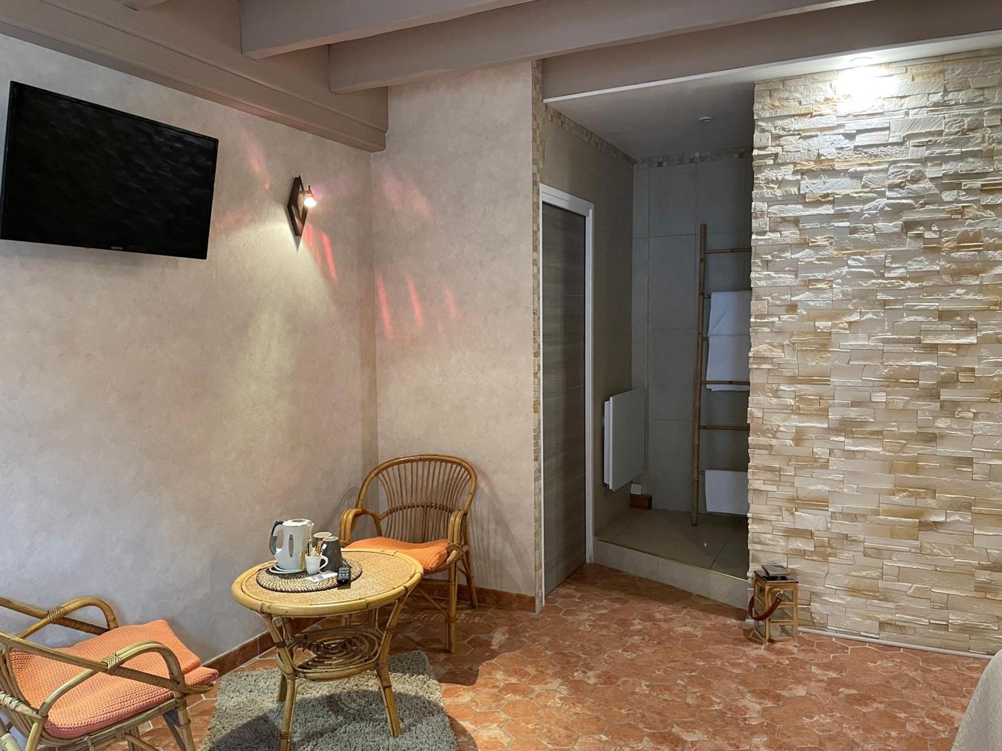 Domaine De Vandenesse Et Spa 外观 照片