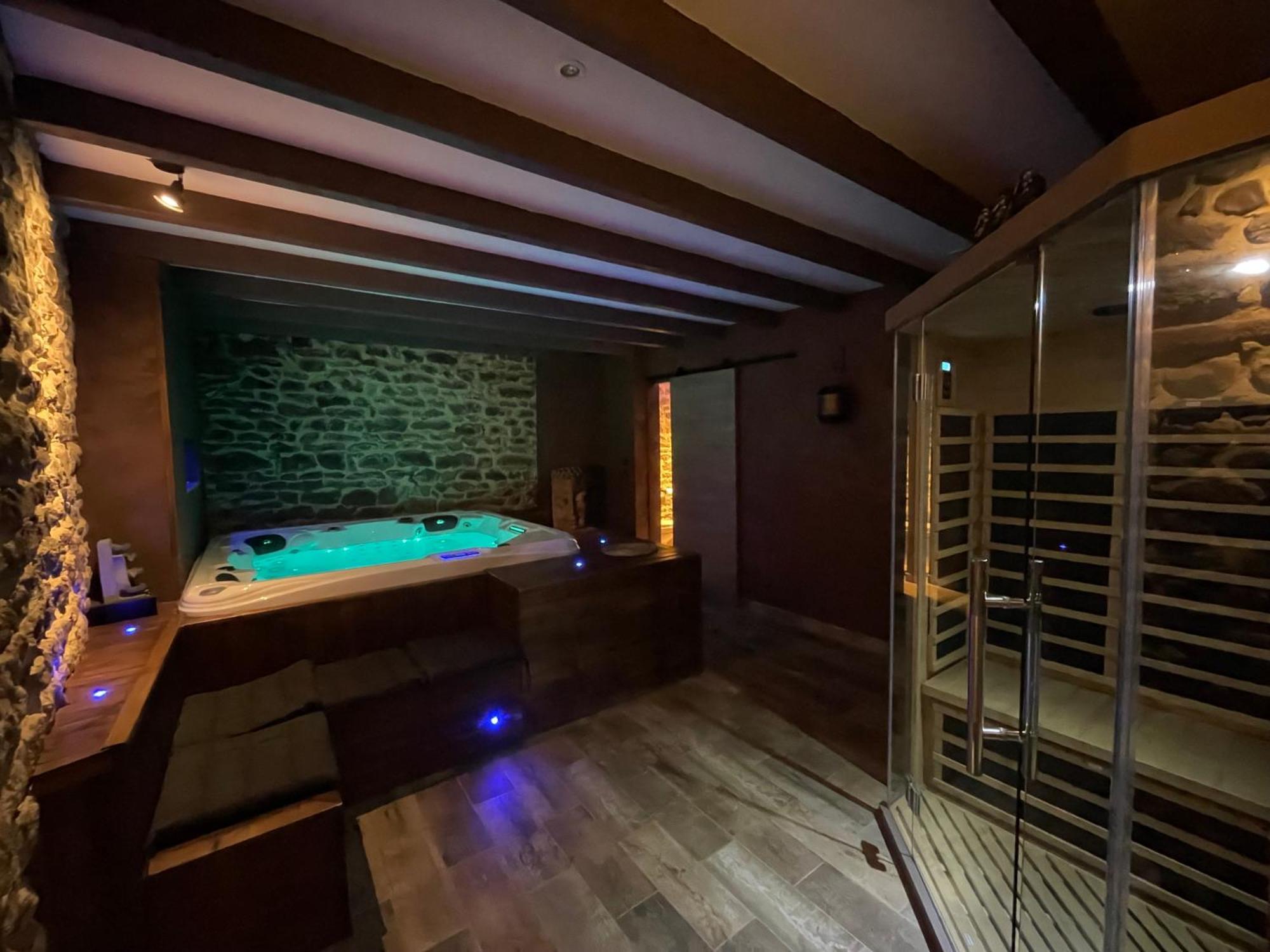 Domaine De Vandenesse Et Spa 外观 照片