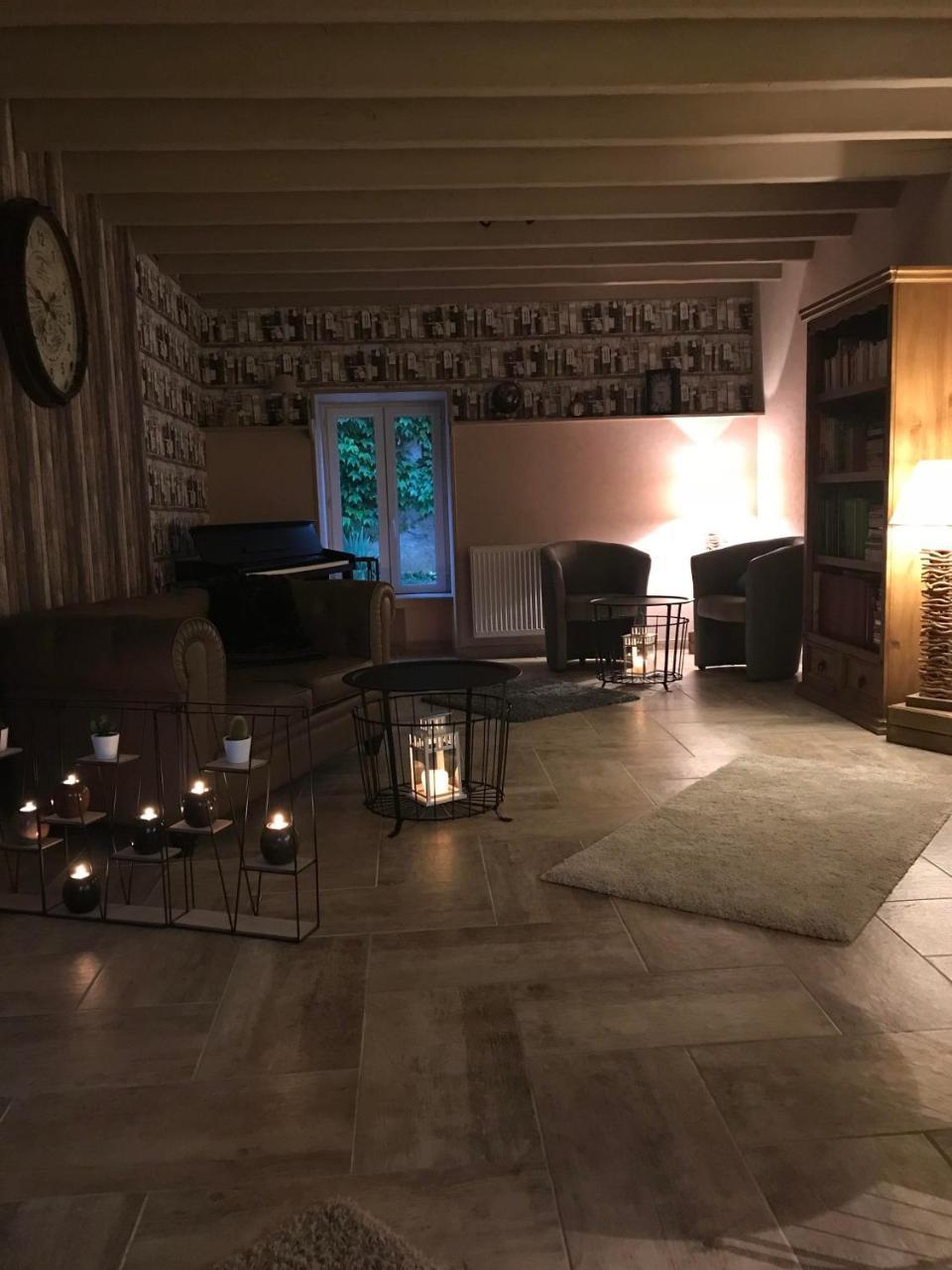 Domaine De Vandenesse Et Spa 外观 照片